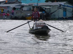 Claironyva-Vietnam-CanTho-barque-marchande