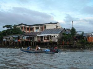 Claironyva-Vietnam-CanTho-direction-le-marché