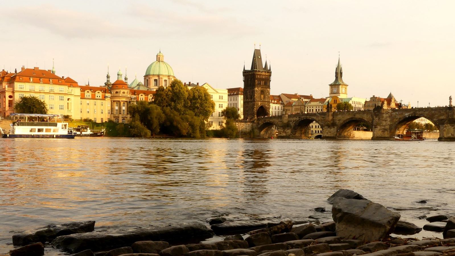 Prague Claironyva Pont Charles