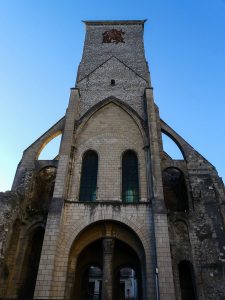 claironyva france touraine val de loire tours tour charlemagne et tour de l'horloge