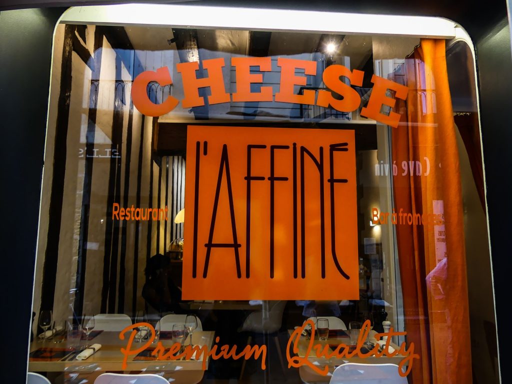 Claironyva Tours Restaurant Affiné