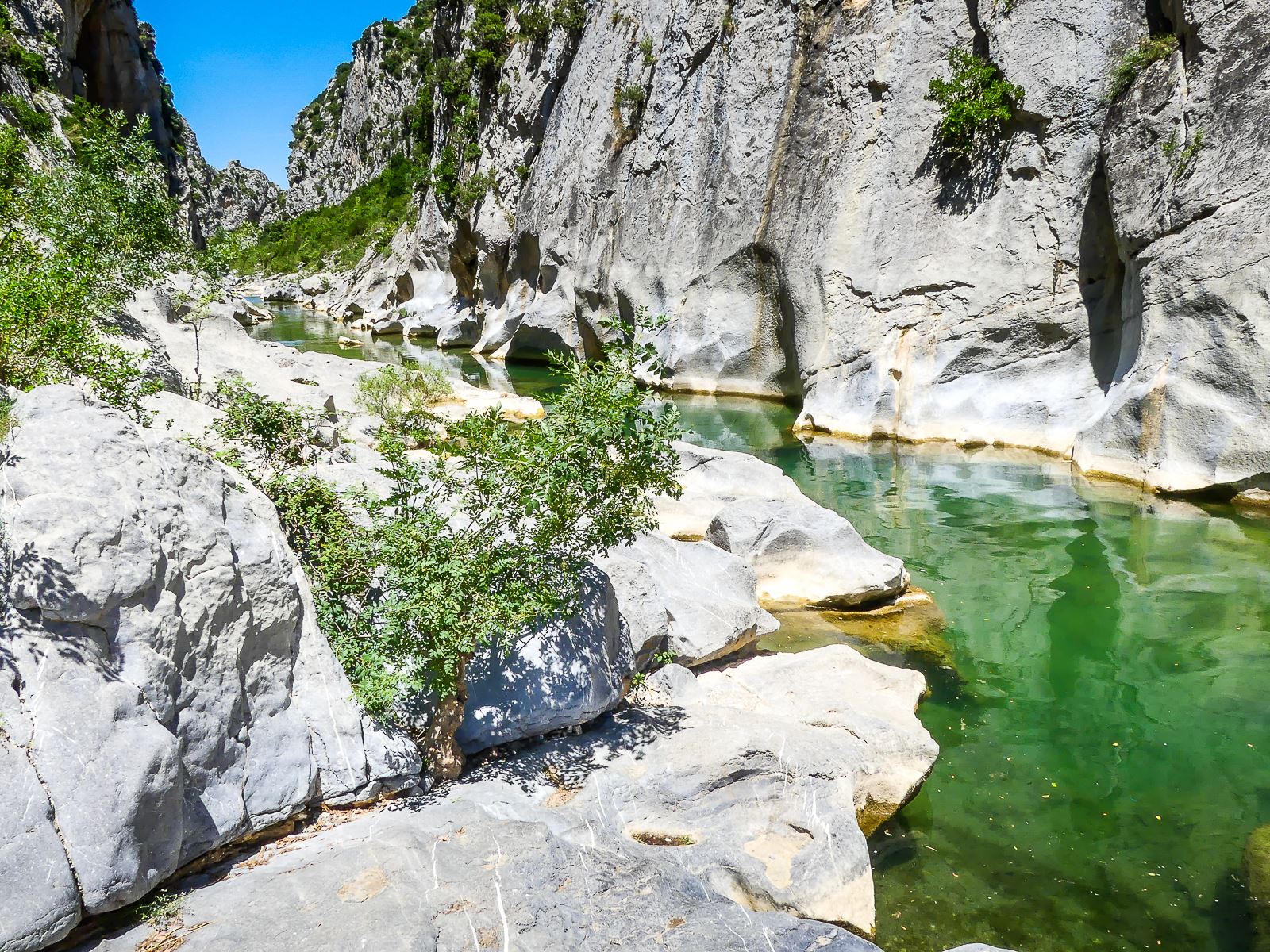 Pyrénées-Orientales - Château d'Opoul - Gorges du Gouleyrous