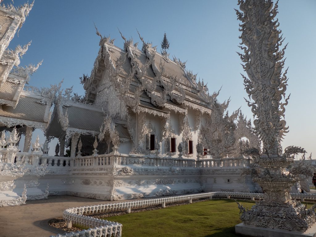 Wat Ron Khun - le temple blanc - incontournable de Chiang Rai