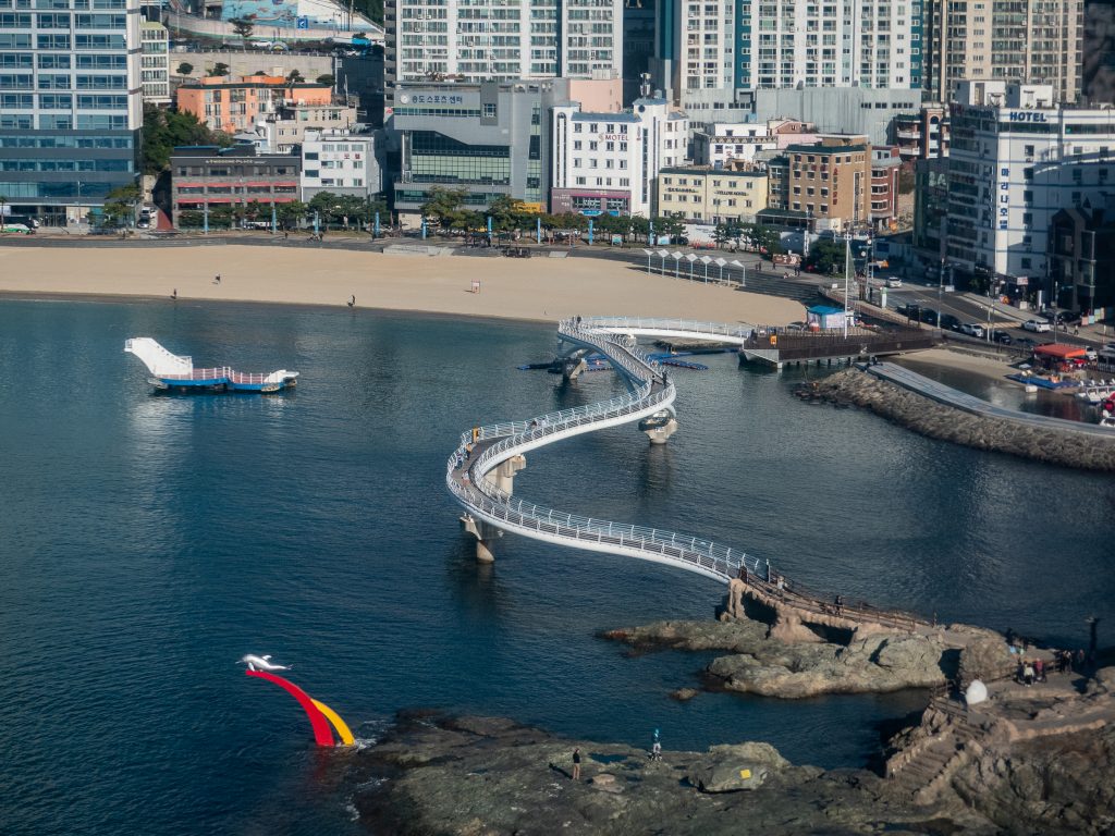 Vue sur la plage de Songdo depuis le téléphérique