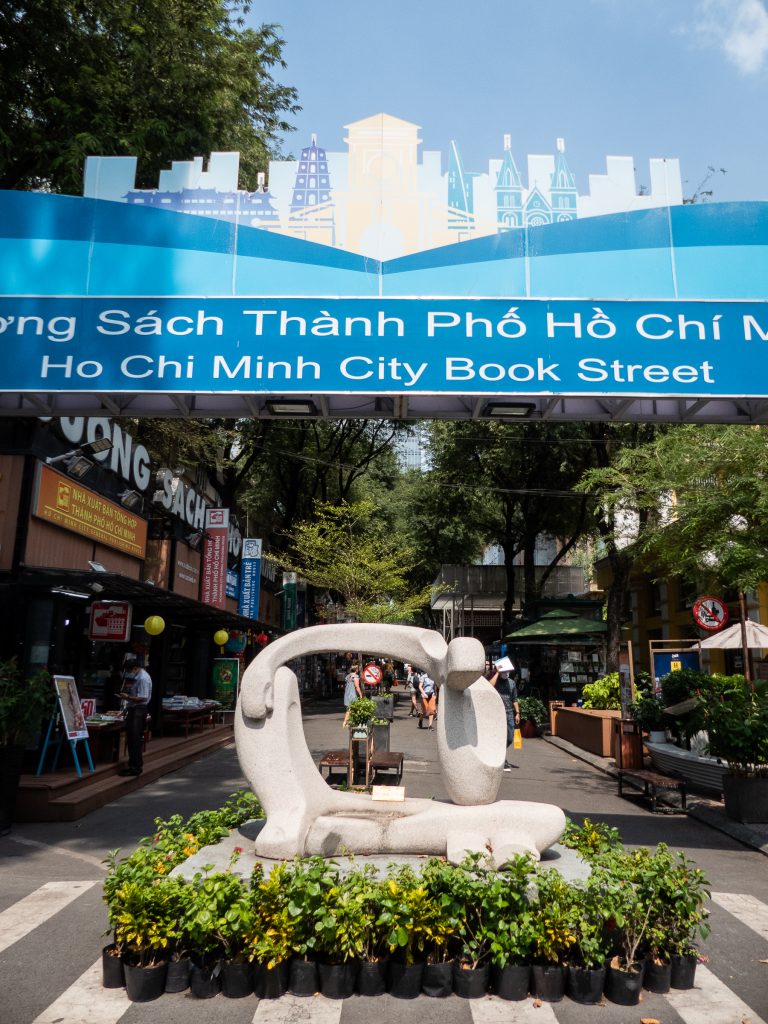 Ho Chi Minh - book street