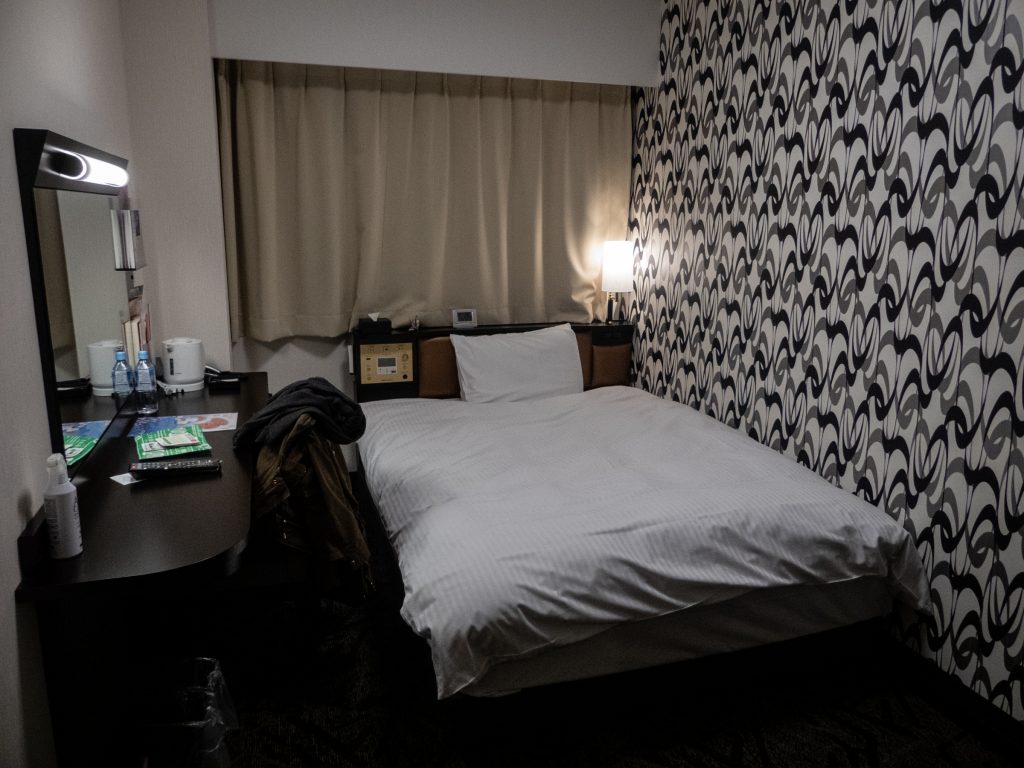Petite chambre d'hôtel à Koriyama