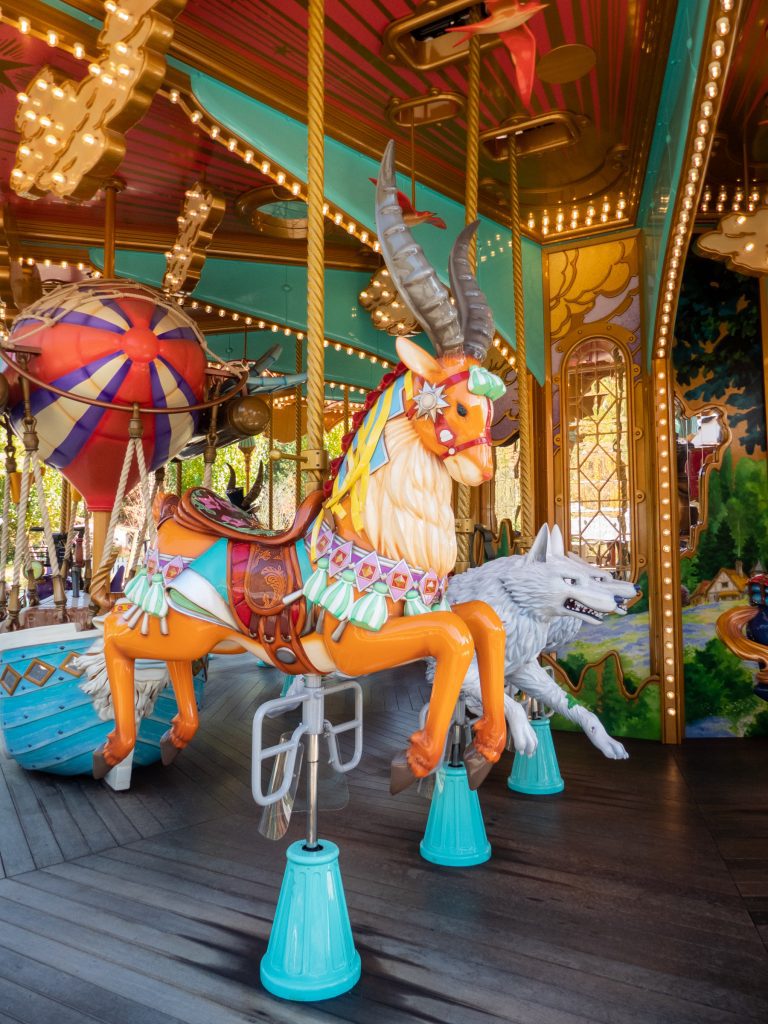 Le carrousel de la Vallée des Sorcières