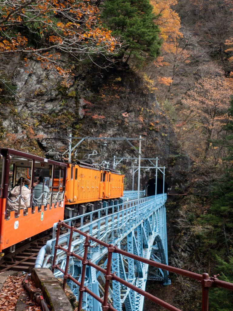 Petit train des gorges de kurobe