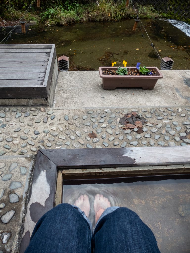 Bain de pieds à Ginzan Onsen