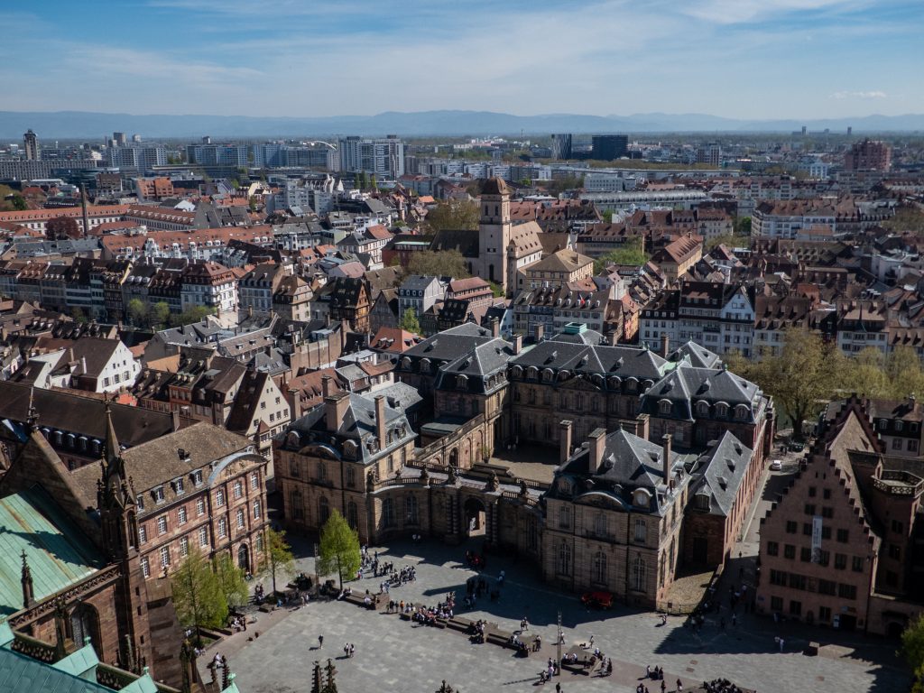Vue sur Strasbourg depuis la plateforme de la cathédrale