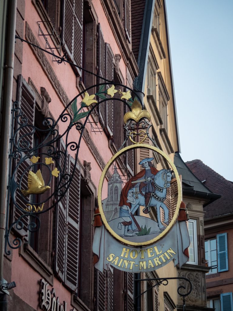 Colmar enseigne