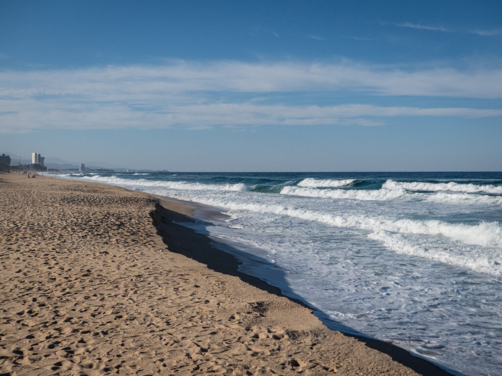 Gangneung - Anmok Beach - coffee street 